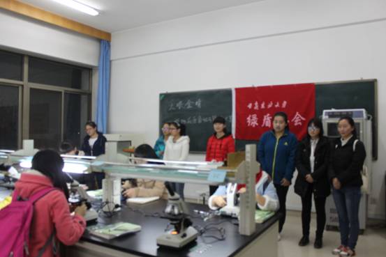 http://gsauvsb.gsau.edu.cn:8080/system/_owners/gsau_cyxy/_webprj/images/15/03/31/36luj3lf3e/67D5A83EED4098336A6315320153F33F.jpg